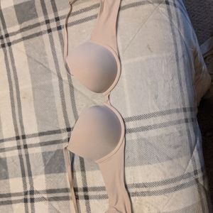 Body by Victoria's Secret Push Up Bra